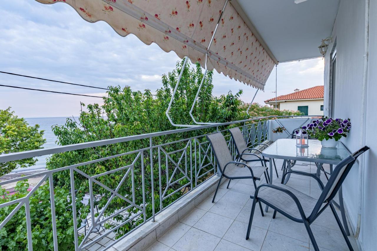 Skioni Apartments Nea Skioni Exterior photo
